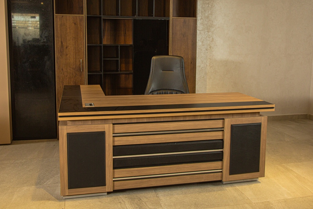 مكتب شرايح بسايد 200متر 